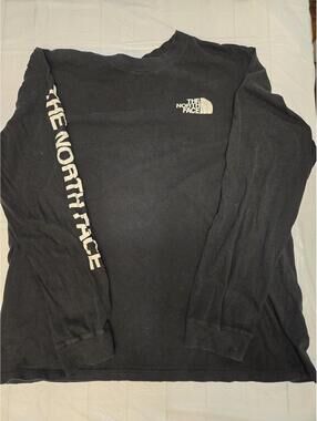 The North Face Men’s Long Sleeve Graphic Tee | Black | Size XL